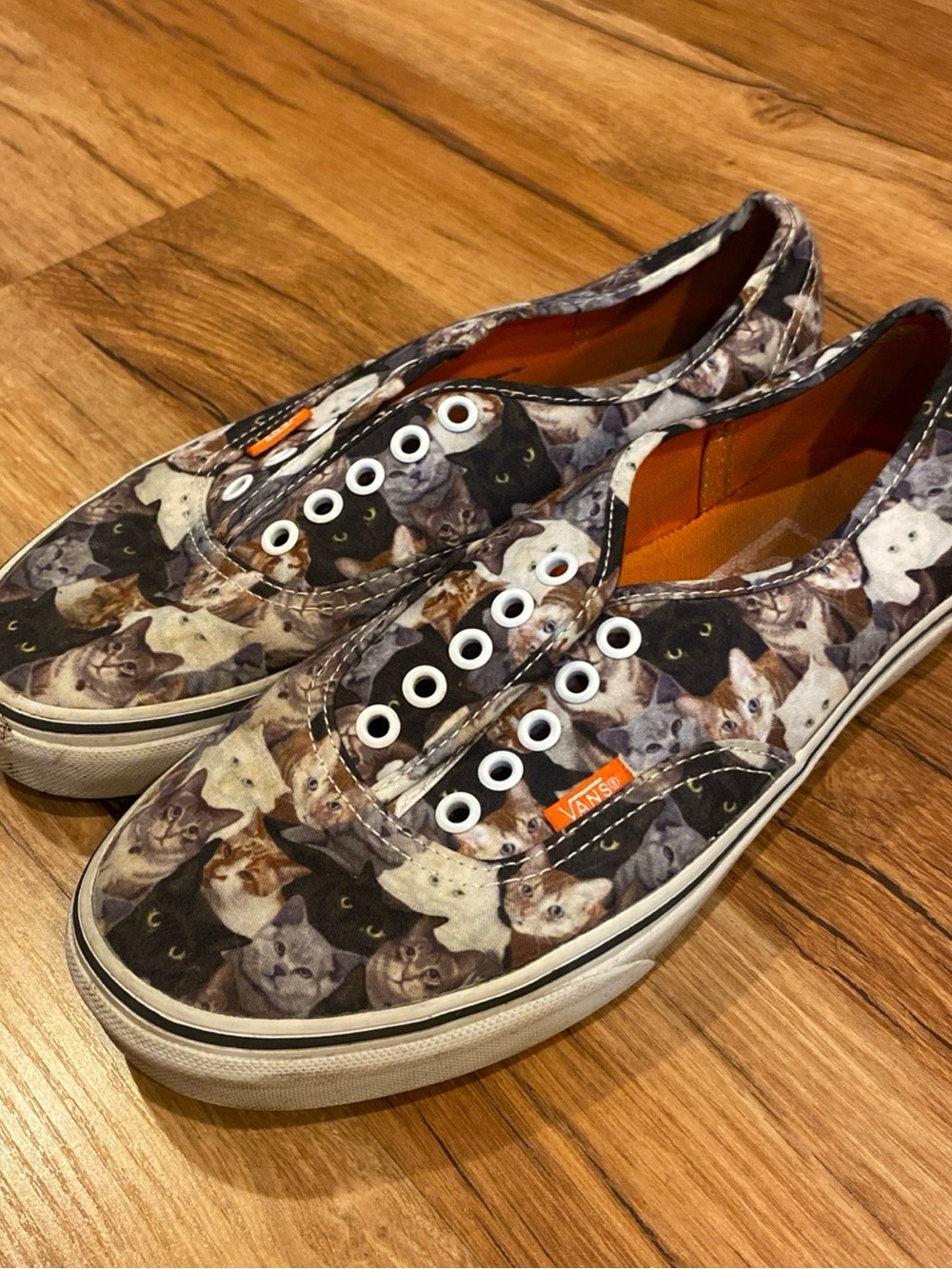 Vans x ASPCA Cats Sneakers black cat orange cat tennis shoes no laces woman 8